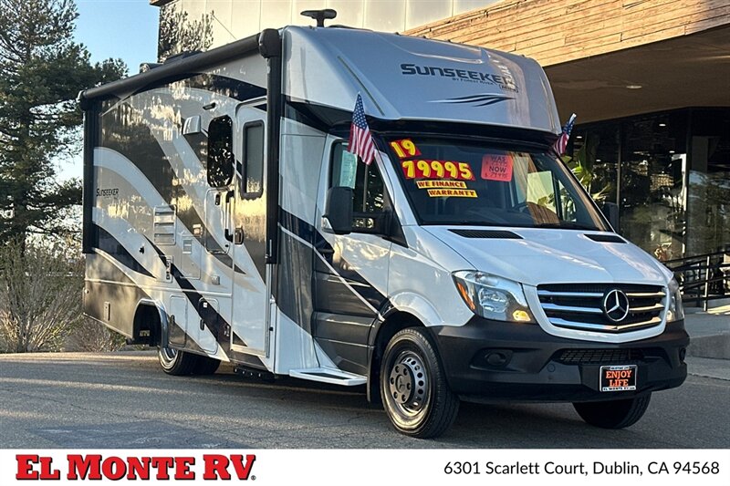 2019 Forest River Sunseeker 2400W  