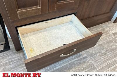 2019 Forest River Sunseeker 2400W   - Photo 22 - Dublin, CA 94568