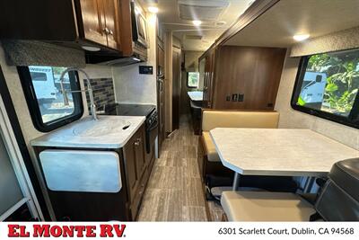 2019 Forest River Sunseeker 2400W   - Photo 12 - Dublin, CA 94568
