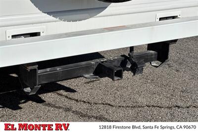 2024 Thor Four Winds 22E   - Photo 5 - Santa Fe Springs, CA 90670