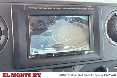 2024 Thor Four Winds 22E   - Photo 44 - Santa Fe Springs, CA 90670