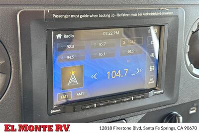 2024 Thor Four Winds 22E   - Photo 43 - Santa Fe Springs, CA 90670