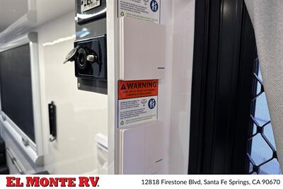 2026 MDC XT17HRT FAMILY 25FT   - Photo 33 - Santa Fe Springs, CA 90670