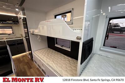 2026 MDC XT17HRT FAMILY 25FT   - Photo 37 - Santa Fe Springs, CA 90670