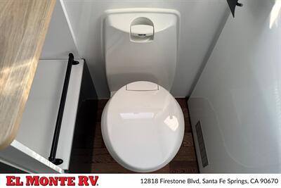 2027 MDC XT19HRT OFF-GRID 23FT   - Photo 26 - Santa Fe Springs, CA 90670
