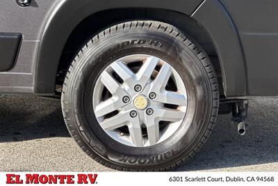 2024 Thor Dazzle 2AB   - Photo 10 - Dublin, CA 94568