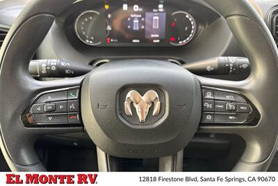 2024 Thor Dazzle 2AB   - Photo 39 - Santa Fe Springs, CA 90670