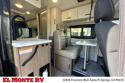 2024 Thor Dazzle 2AB   - Photo 11 - Santa Fe Springs, CA 90670