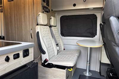 2023 Winnebago Solis 59PX   - Photo 11 - Santa Fe Springs, CA 90670