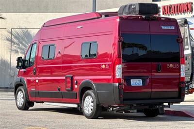 2023 Winnebago Solis 59PX   - Photo 6 - Santa Fe Springs, CA 90670