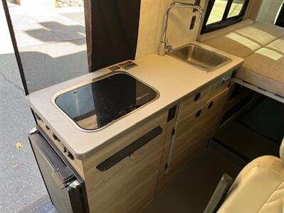 2023 Winnebago Solis 59PX   - Photo 12 - Santa Fe Springs, CA 90670