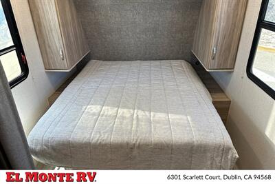 2022 Winnebago Micro Minnie FLX 2108FBS   - Photo 29 - Dublin, CA 94568