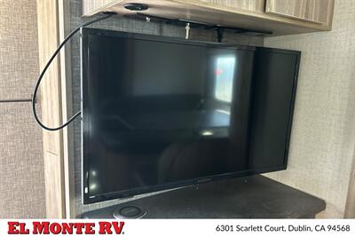 2022 Winnebago Micro Minnie FLX 2108FBS   - Photo 11 - Dublin, CA 94568