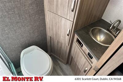 2022 Winnebago Micro Minnie FLX 2108FBS   - Photo 23 - Dublin, CA 94568