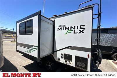 2022 Winnebago Micro Minnie FLX 2108FBS   - Photo 5 - Dublin, CA 94568