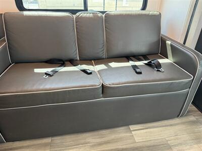 2024 Forest River Sunseeker 2850SLE   - Photo 13 - Orlando, FL 32808