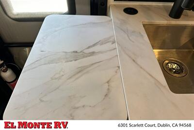 2025 Forest River Sunseeker 2350LE - Photo 19 - Santa Fe Springs, CA 90670