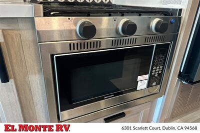 2025 Forest River Sunseeker 2350LE - Photo 20 - Santa Fe Springs, CA 90670