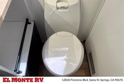 2027 MDC XT19HRT OFF-GRID 23FT   - Photo 33 - Santa Fe Springs, CA 90670