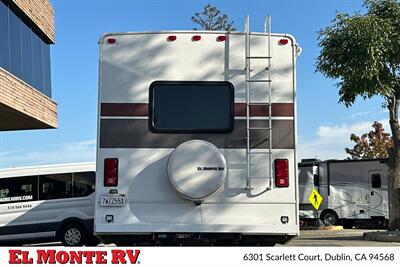 2014 Fleetwood Jamboree 31N   - Photo 4 - Dublin, CA 94568