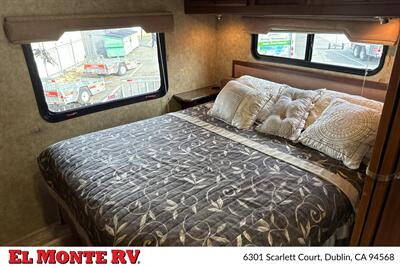 2014 Fleetwood Jamboree 31N   - Photo 30 - Dublin, CA 94568