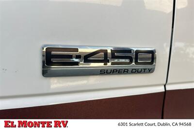 2014 Fleetwood Jamboree 31N   - Photo 60 - Dublin, CA 94568