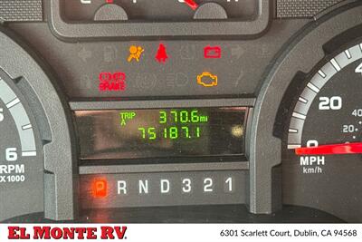 2014 Fleetwood Jamboree 31N   - Photo 47 - Dublin, CA 94568