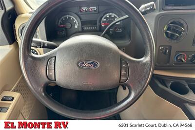 2014 Fleetwood Jamboree 31N   - Photo 40 - Dublin, CA 94568