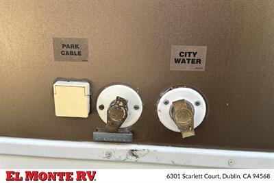 2014 Fleetwood Jamboree 31N   - Photo 58 - Dublin, CA 94568