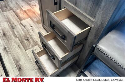 2022 K-Z RV Durango 301RLT   - Photo 22 - Dublin, CA 94568
