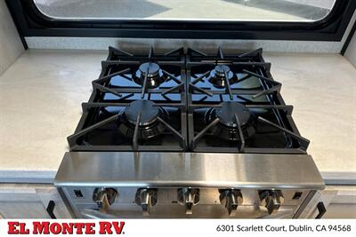 2022 K-Z RV Durango 301RLT   - Photo 17 - Dublin, CA 94568