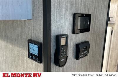 2022 K-Z RV Durango 301RLT   - Photo 41 - Dublin, CA 94568