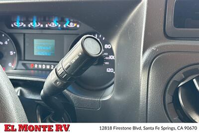 2024 Thor Four Winds 22E   - Photo 44 - Santa Fe Springs, CA 90670