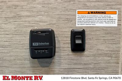 2024 Thor Four Winds 22E   - Photo 36 - Santa Fe Springs, CA 90670