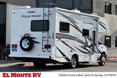 2024 Thor Four Winds 22E   - Photo 3 - Santa Fe Springs, CA 90670