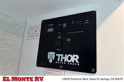 2025 Thor Four Winds 31MV   - Photo 40 - Santa Fe Springs, CA 90670