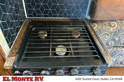 2014 Coachmen Freelander 29QB - Photo 16 - Dublin, CA 94568