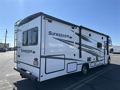 2024 Forest River Sunseeker 3010DS   - Photo 3 - Las Vegas, NV 89121