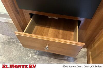 2018 Coachmen Leprechaun 271QB   - Photo 24 - Dublin, CA 94568