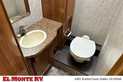 2018 Coachmen Leprechaun 271QB   - Photo 29 - Dublin, CA 94568