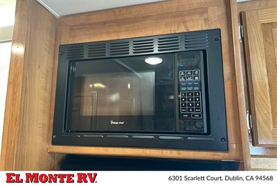 2018 Coachmen Leprechaun 271QB   - Photo 22 - Dublin, CA 94568