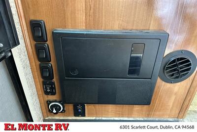 2018 Coachmen Leprechaun 271QB   - Photo 41 - Dublin, CA 94568