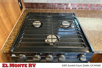 2018 Coachmen Leprechaun 271QB   - Photo 20 - Dublin, CA 94568