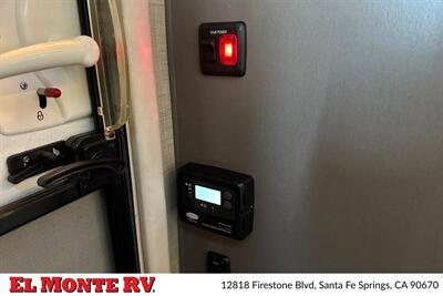 2019 Thor Gemini 24SX   - Photo 33 - Santa Fe Springs, CA 90670