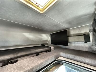 2023 Coachmen Leprechaun 230CB   - Photo 15 - Santa Fe Springs, CA 90670