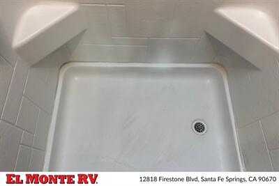 2024 Forest River Sunseeker 2150SLE   - Photo 31 - Santa Fe Springs, CA 90670