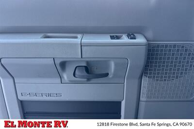 2024 Forest River Sunseeker 2150SLE   - Photo 11 - Santa Fe Springs, CA 90670