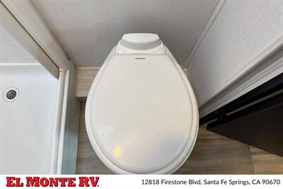 2024 Forest River Sunseeker 2150SLE   - Photo 30 - Santa Fe Springs, CA 90670