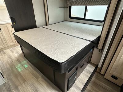 2023 Forest River Forester 2441DS   - Photo 36 - Orlando, FL 32808