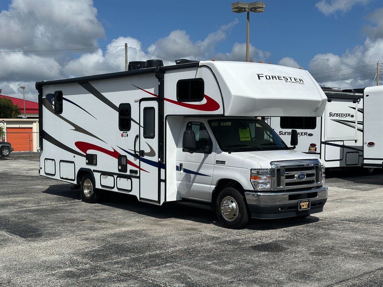 2023 Forest River Forester 2441DS   - Photo 1 - Orlando, FL 32808